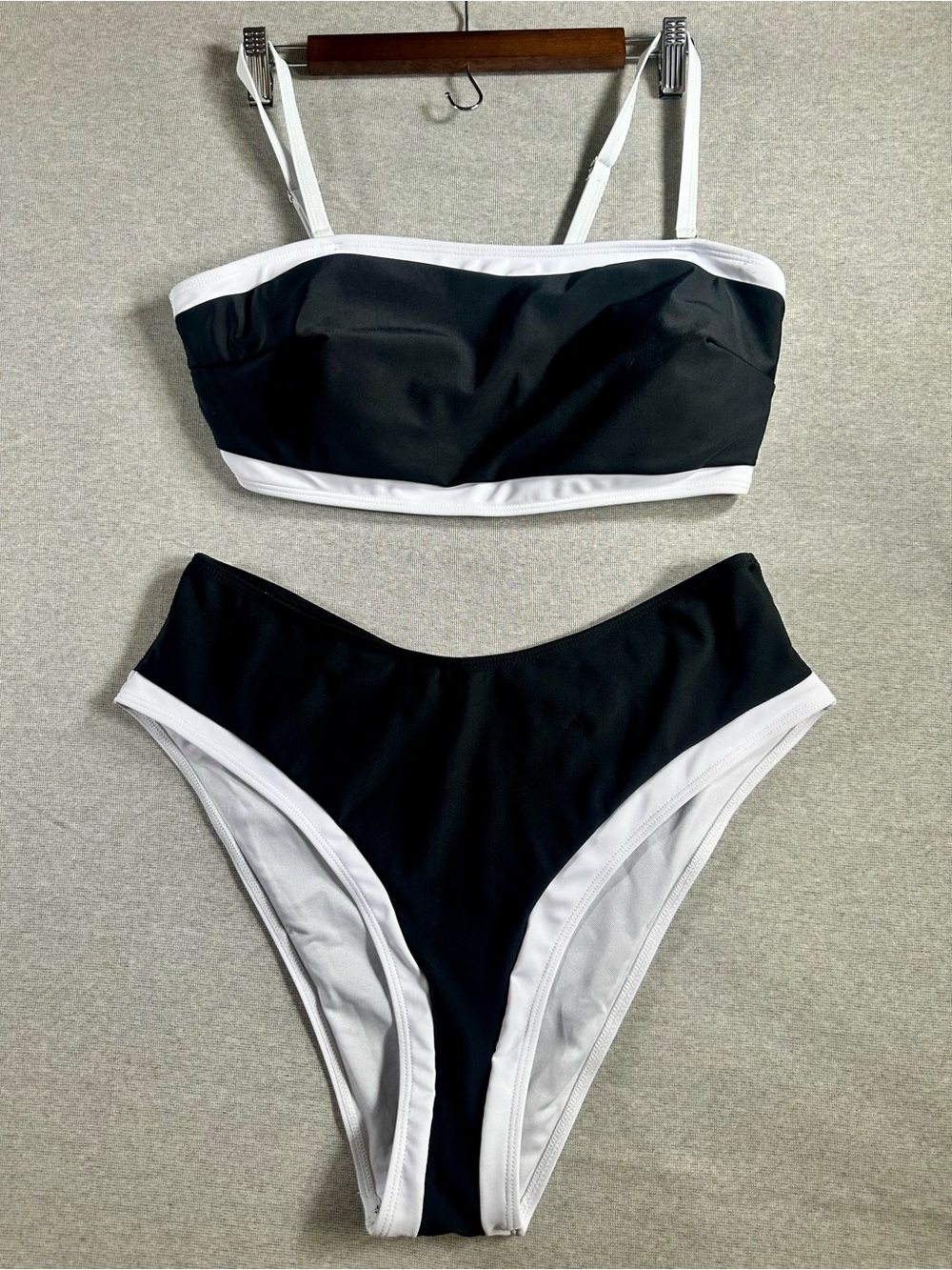 Black & White Contrast Bandeau Bikini Set 2XL